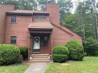 32 Kirriemuir Rd, Stratham, NH 03885