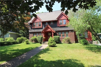 307 Farmer St, Syracuse, NY 13203