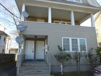 520 Ocean Ave Unit 2, New London, CT 06320