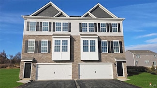 263 Winding Rd, Easton, PA 18040