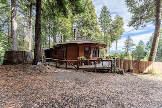 30651 Timberline Rd, Willits, CA 95490