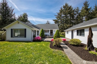 1935 State Route 105, Grayland, WA 98547