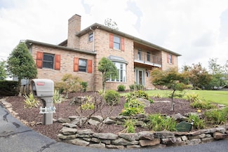 22 S Elm Ave, Cookeville, TN 38501