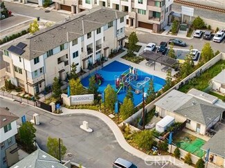1562 Topeka Ave Unit 8, Placentia, CA 92870