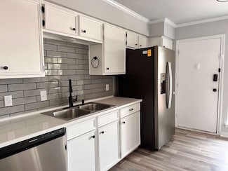 10526 Stone Canyon Rd Unit 201, Dallas, TX 75230