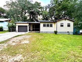 2110 Harriet Dr, Tallahassee, FL 32303