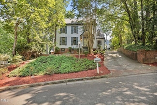 2124 Fallon Oaks Ct, Raleigh, NC 27608