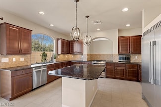 9853 Russian Hill St, Las Vegas, NV 89141