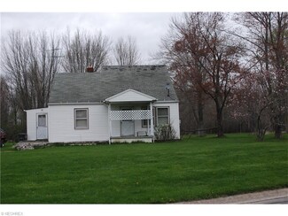 294 W Lincoln St, Oberlin, OH 44074
