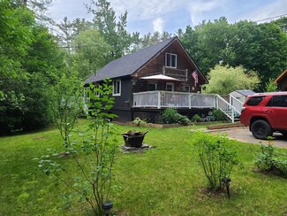 20 Sunrise Place, Hillsborough, NH 03244