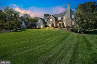5 Pemberton Ln, Doylestown, PA 18901