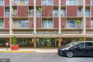 800 4th St SW Unit S421, Washington, DC 20024