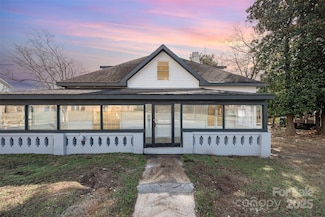 1201 S Lafayette St, Shelby, NC 28152