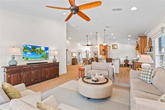 1105 4th Ln SW, Vero Beach, FL 32962