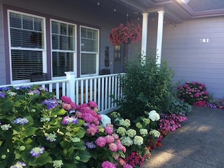 781 Silver Creek Dr Unit 2, Central Point, OR 97502