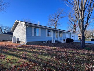 424 Ross Ave, Erskine, MN 56535