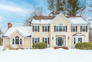 570 Boston St, North Andover, MA 01845