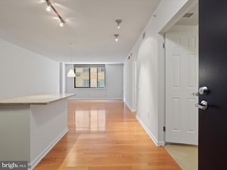 440 L St NW Unit 408, Washington, DC 20001
