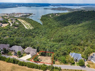 44 Eagle Crest Cir, Oliver Township, MO 65672