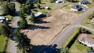 2426 Oak St, Lyons, OR 97358