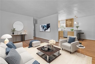 5729 Pontiac Rd, Virginia Beach, VA 23462