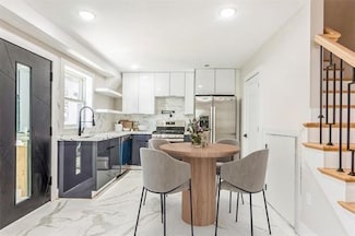 97 Irving St Unit REAR, Jersey City, NJ 07307