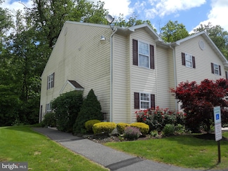106 Christine Dr, Reading, PA 19606