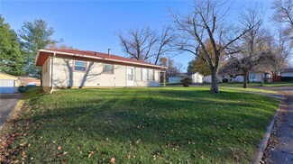58 Meadow Terrace Dr, Decatur, IL 62521