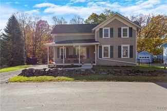 312 South St, Fayetteville, NY 13066