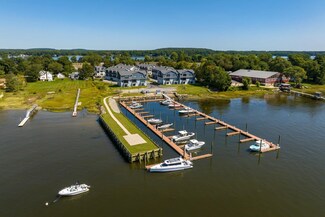 10 Little Bay Dr, Dover, NH 03820