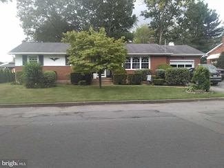 2054 W 22nd St, West Hazleton, PA 18202