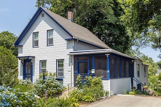 70 Myrtle St, East Weymouth, MA 02189
