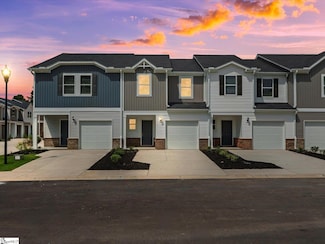 124 Arrow Ct, Greer, SC 29651