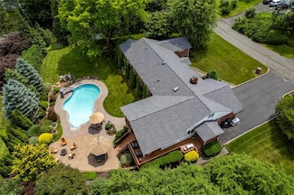 24 Havermill Rd, New City, NY 10956