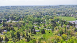 57 Washington Valley Rd, Warren, NJ 07059