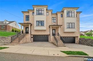 319 E Central Blvd Unit A, Palisades Park, NJ 07650