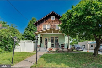 7206 Carroll Ave Unit A, Takoma Park, MD 20912
