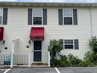 2101 Cherokee Rd Unit 15, Johnson City, TN 37604