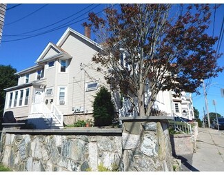 90 Lafayette St, Fall River, MA 02723