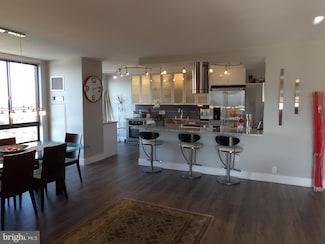 1800 Old Meadow Rd Unit 902, McLean, VA 22102