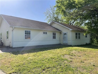 515 S 86th St, Kansas City, KS 66111