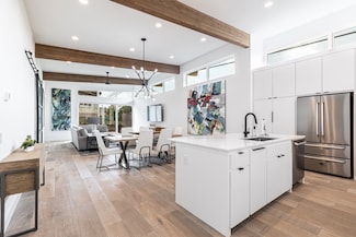 4202 Bonham St, Dallas, TX 75229