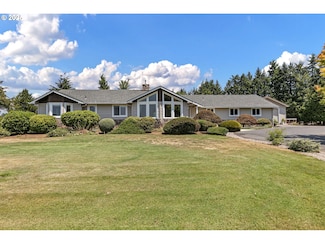 35514 Sunnyhill Ln, Pleasant Hill, OR 97455
