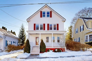 41 Barstow St, Salem, MA 01970