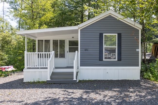 261 Point Sebago Rd Unit S0846, Casco, ME 04015