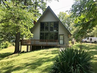 239 N Oxford Ave, Independence, MO 64053