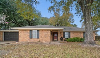 239 Nelson, Rusk, TX 75785