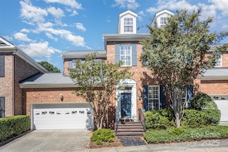 9323 Bonnie Briar Cir, Charlotte, NC 28277