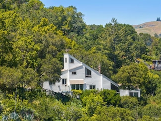 85 Ridge Rd, Fairfax, CA 94930