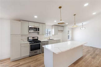 6045 Bluehill Ave, Las Vegas, NV 89156